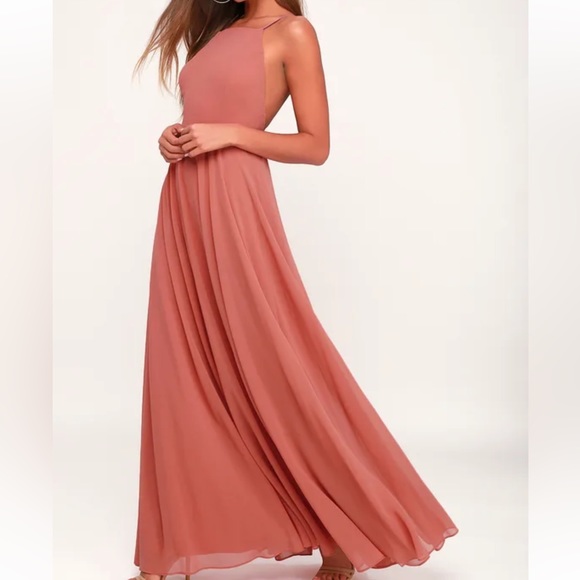 Lulu’s dress - Picture 2 of 3